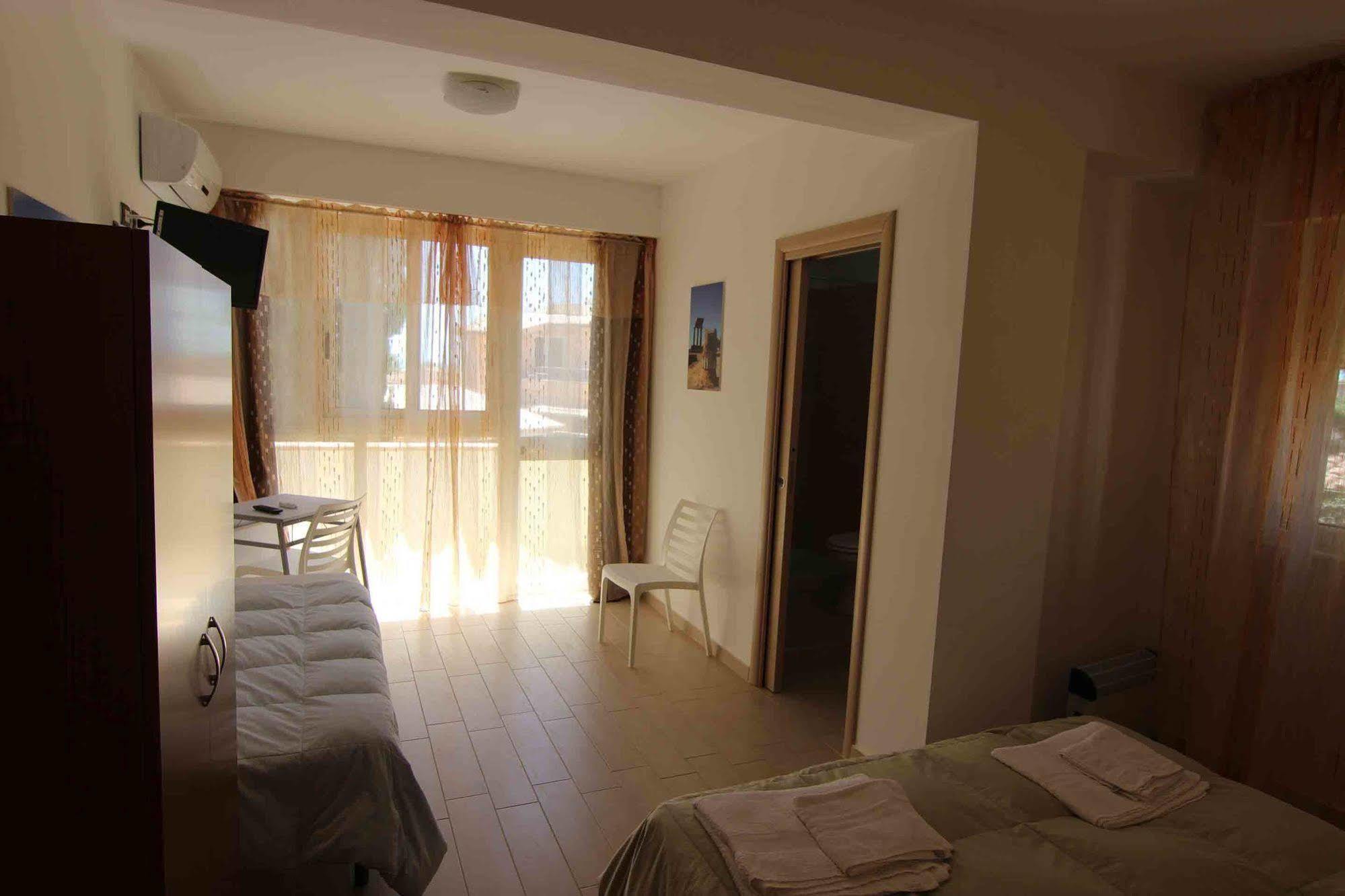 B&B Le Dune Beach 산리온 외부 사진